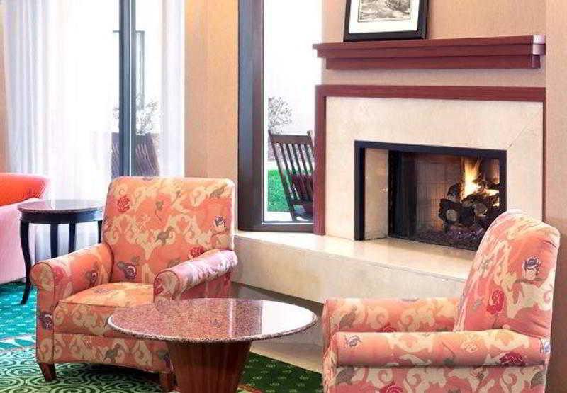 Courtyard Greenville Haywood Mall Экстерьер фото